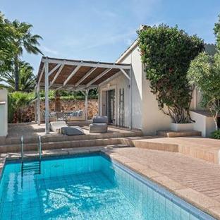 kleines Suite Haus mit privatem Pool